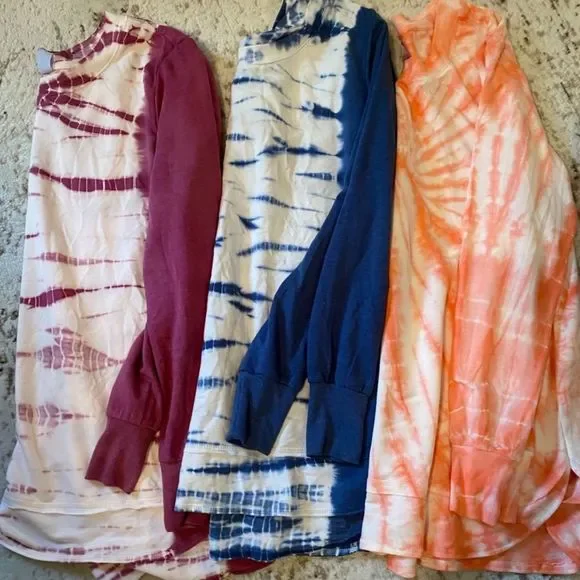 New! Mauve Watercolor Tie Dye Tunic - Picture 1 of 3